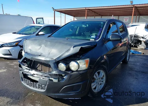 2014 Chevrolet Sonic Lt Auto z USA, uszkodzony, nr VIN 1G1JC6SH0E4218627